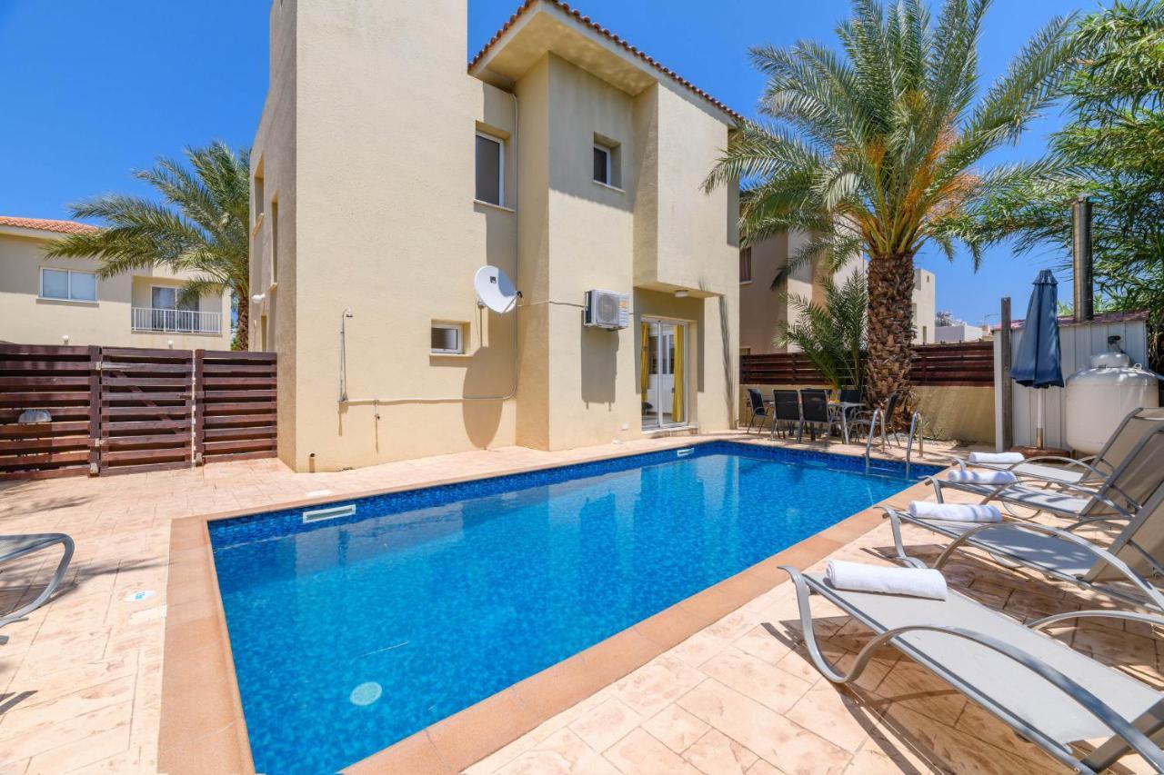 Sirena Bay Villa Pernera エクステリア 写真