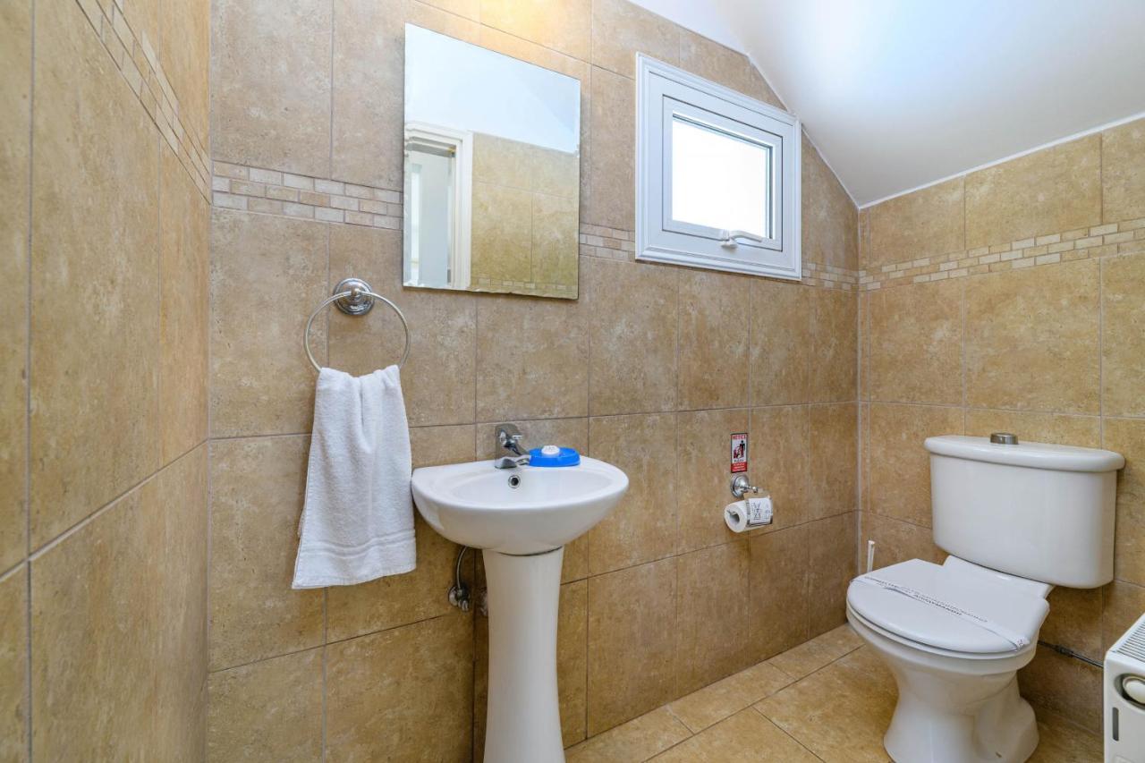 Sirena Bay Villa Pernera エクステリア 写真