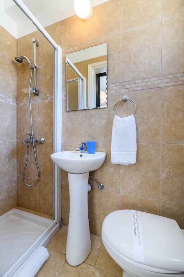 Sirena Bay Villa Pernera エクステリア 写真