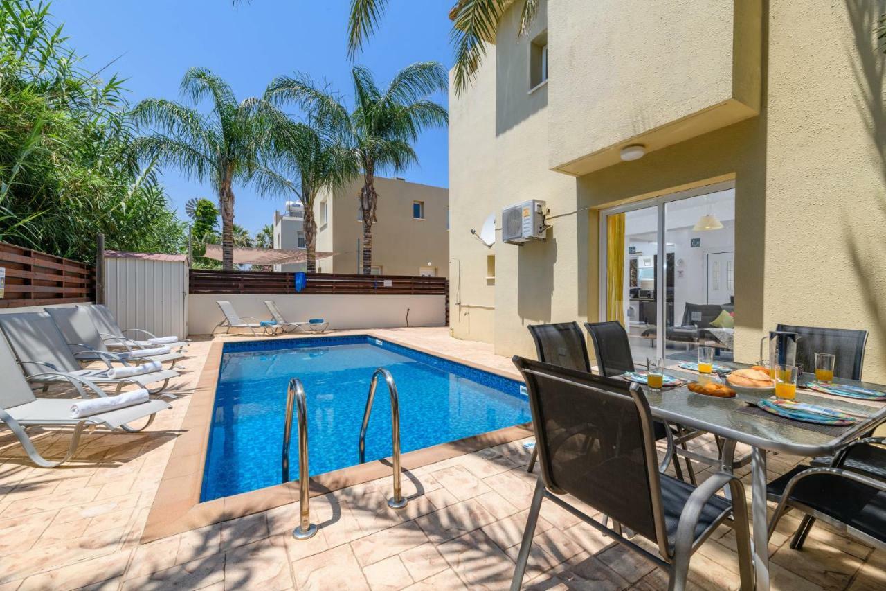 Sirena Bay Villa Pernera エクステリア 写真
